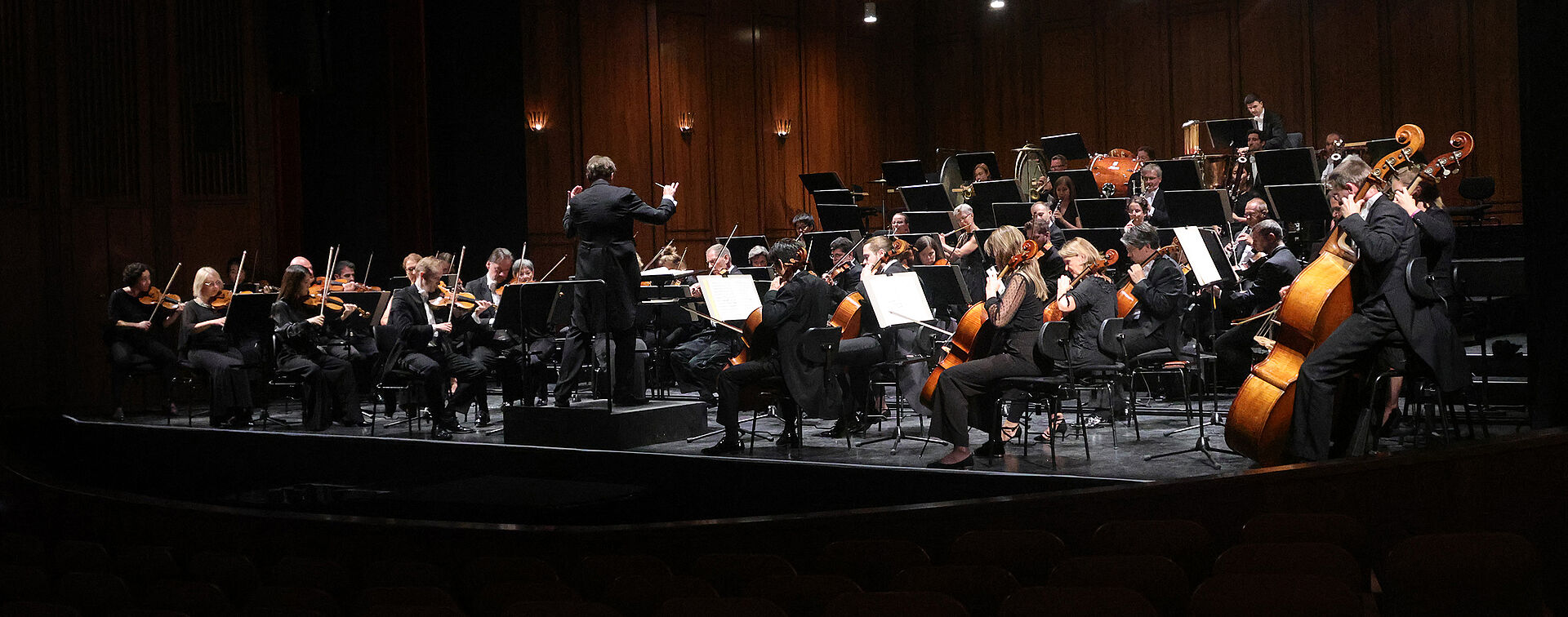 Das Philharmonische Orchester im Großen Haus des Stadttheater