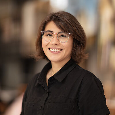 Viktoria Helene Ong (Foto: Yvonne Bösel) Portraitfoto von Viktoria Helene Ong.