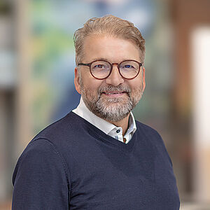 Portraitfoto von Lars Tietje.