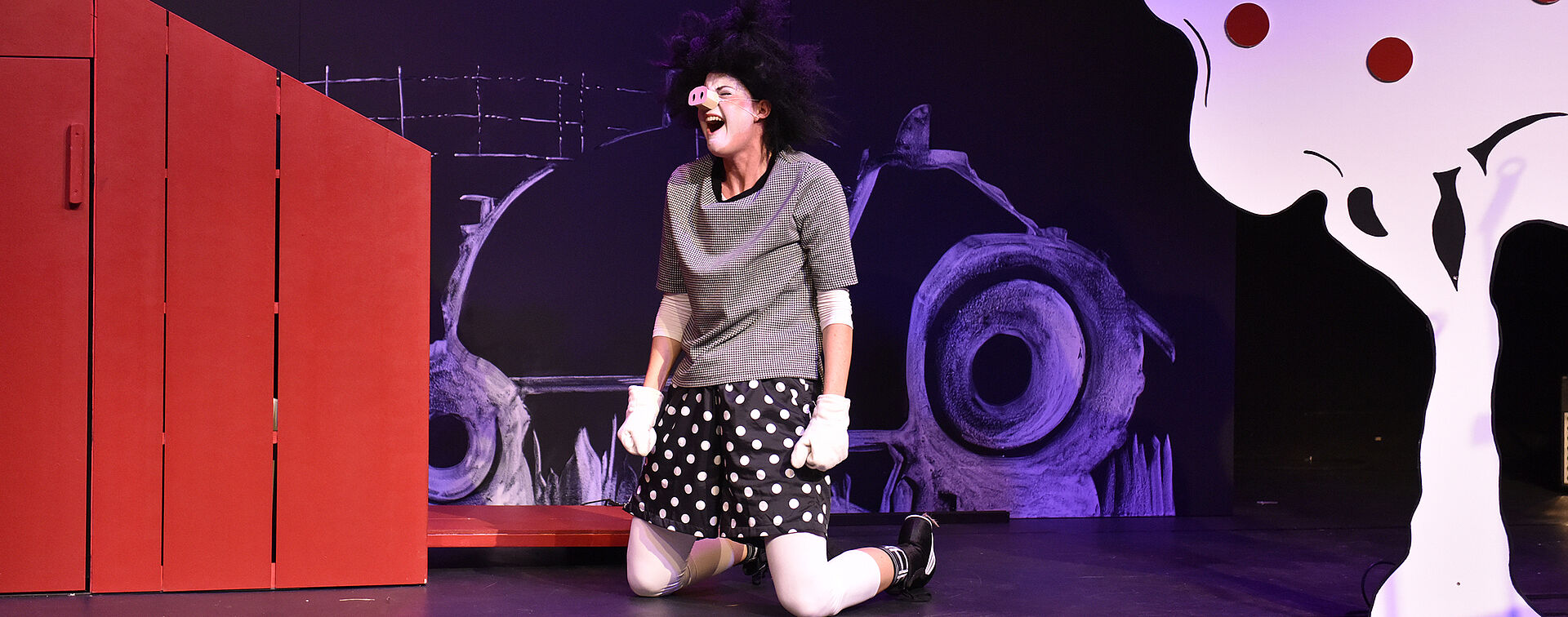 Stadttheater Bremerhaven_Junges Theater Bremerhaven_Die Kuh Rosmarie (Foto: Manja Herrmann)