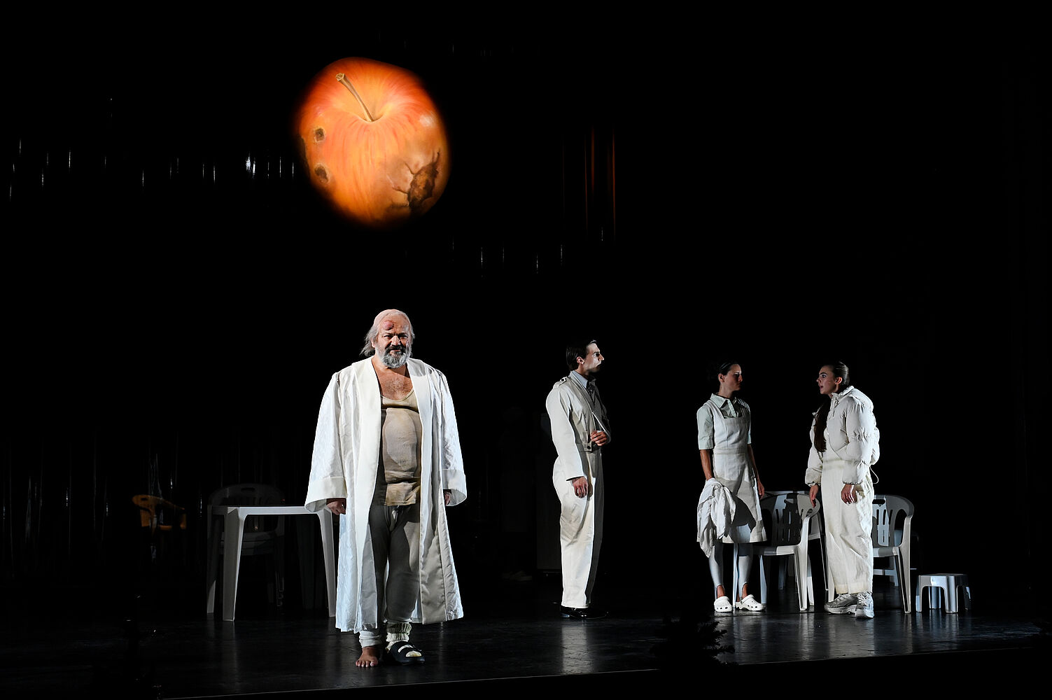 Der zerbrochne Krug - Stadttheater Bremerhaven