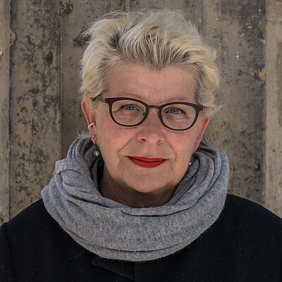 Portraitfoto von Johanna Schall.