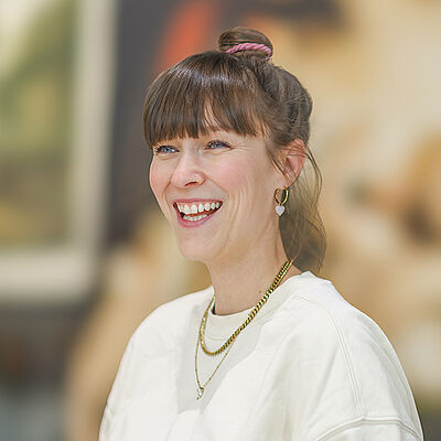 Portraitfoto von Katharina Dürr.