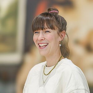 Portraitfoto von Katharina Dürr.