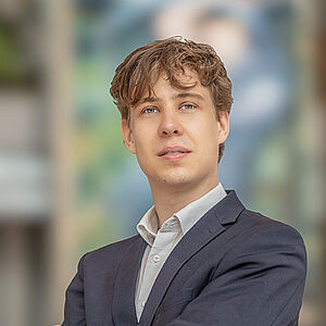 Portraitfoto von Thomas Nikolov.