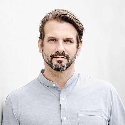 Portraitfoto von Matthias Kronfuß.